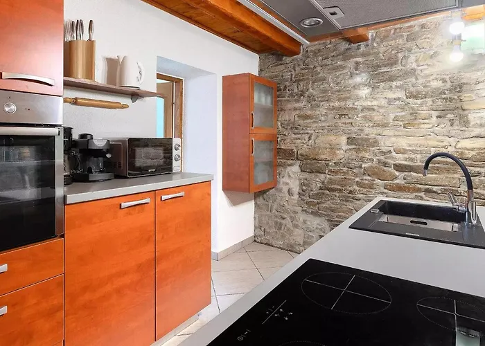 Semesterbostad Mikales Pulgarija Cepic